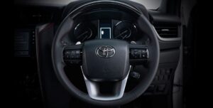 Toyota fortuner Legender 2nd generation facelift steering wheel view