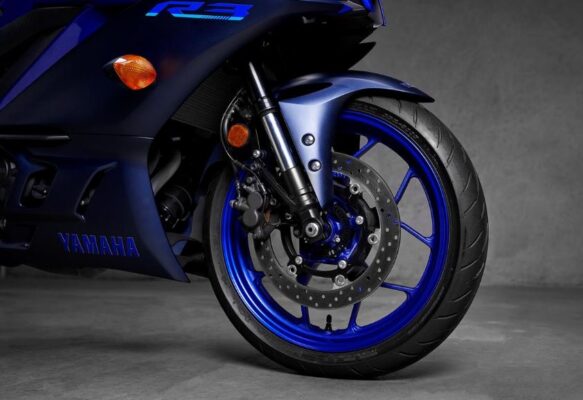 Yamaha YZF R3 Sports bike front wheel view