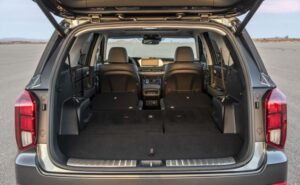 Hyundai Palisade SUV 1st Geneation cargo and luggage room view