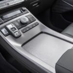 Hyundai Palisade SUV 1st Geneation transmission view