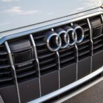 Audi Q7 SUV 2nd Generation Facelift front grille close view