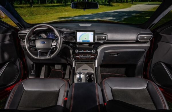 Ford Explorer SUV 6th Generation front cabin interior view