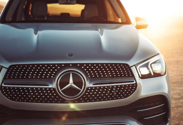 Mercedes Benz GLE Class SUV 4th Generation full front grille view