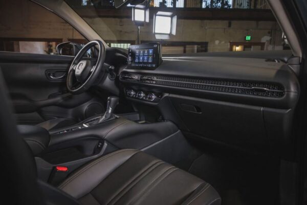 Honda HRV SUV 3rd Generation front cabin interior view