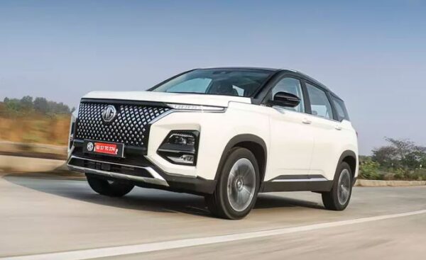 MG Hector SUV 1st Gen full view