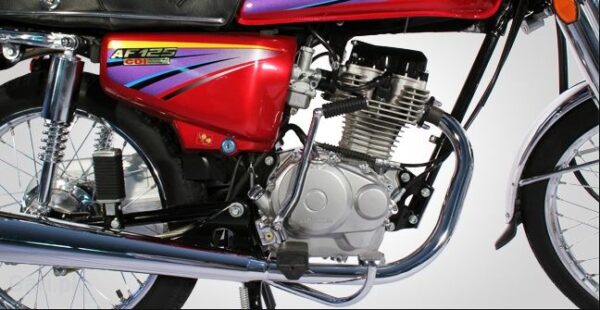 Osaka AF 125cc Motorcycle engine view