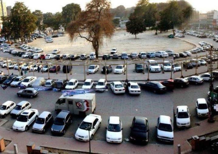 Grand operation to remove encroachments from parking spaces in Lahore to begin after Eid vacation