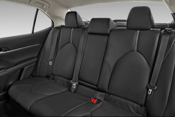 Toyota Camry Hybrid Sedan XV70 Rear seats view