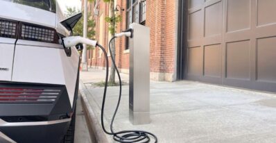 Brooklyn based startup to test curbside chargers for electric vehicles in NYC, offering revenue sharing model to property owners