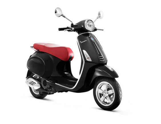 Vespa Primavera 150cc scooter black title image