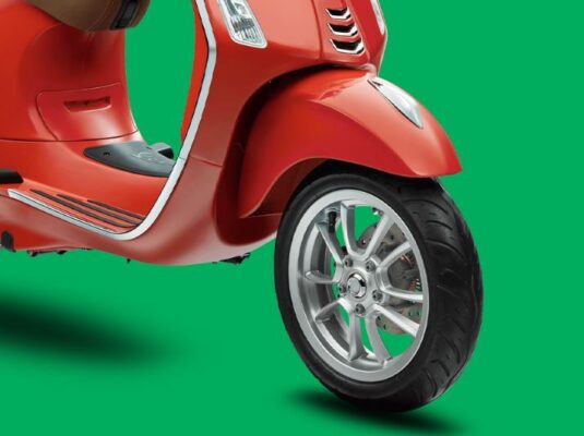 Vespa Primavera 150cc scooter front wheel view