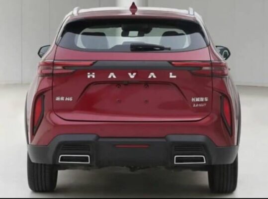 Haval H6 SUV 3rd Generation facelifted red color full rear view