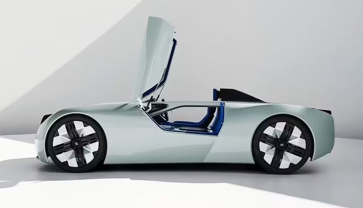 Triumph Motor Comeback with TR25 Electric Car feature image