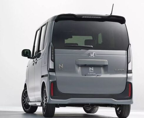 Honda N box hatchback 3rd generation Rear view