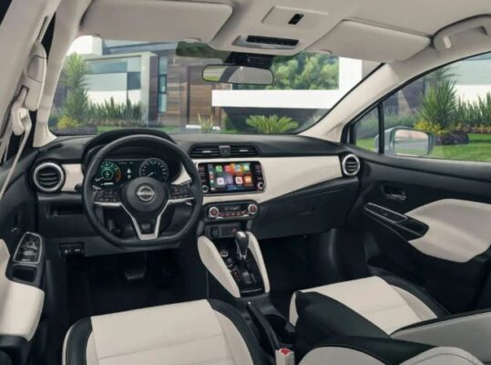 Nissan Sunny Sedan Refreshed front cabin interior view