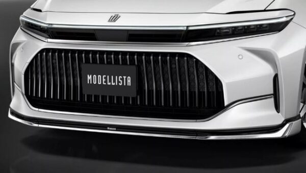 Modellista Adds Sporty Style to Toyota Crown Sedan front grille view