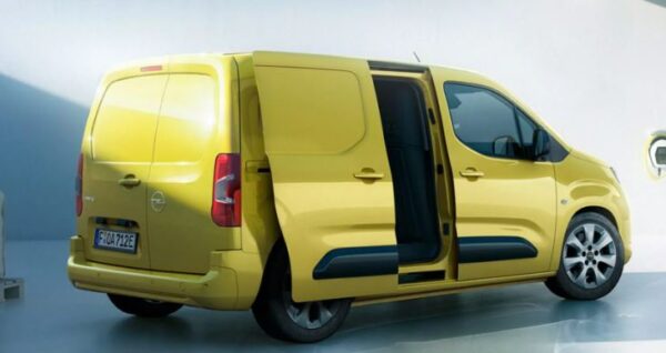 Opel Combo Electric facelifted MPV wagon side and rear view