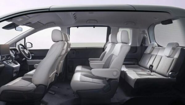 Honda Freed 3rd generation interior design