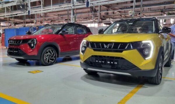 Mahindra Launches XUV 3XO in India title image