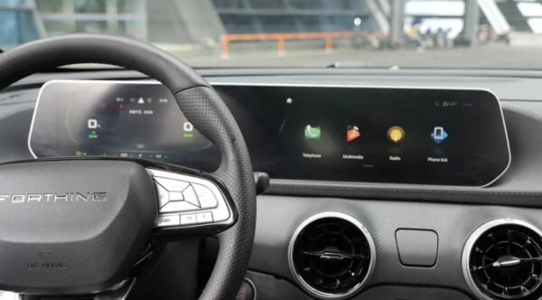 Forthing Friday Hybrid SUV instrument cluster view