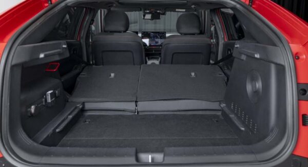 Hyundai Ioniq 3 electric luggage space