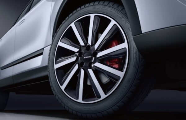 Jaecoo J7 Hybrid SUV wheel design view