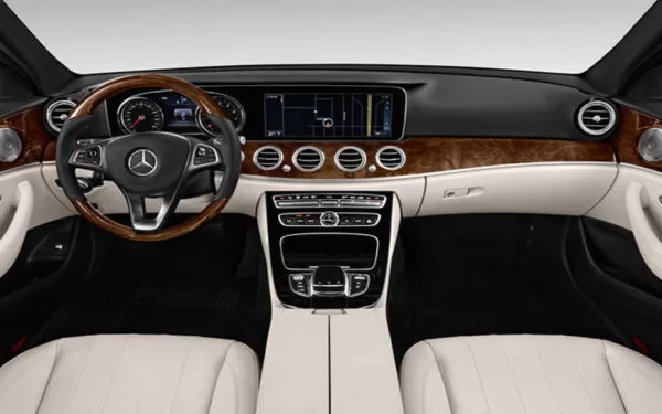 mercedes-w213-front-cabin