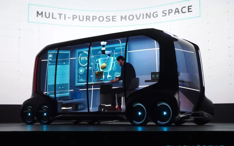 toyota-e-palette-concept-working-view