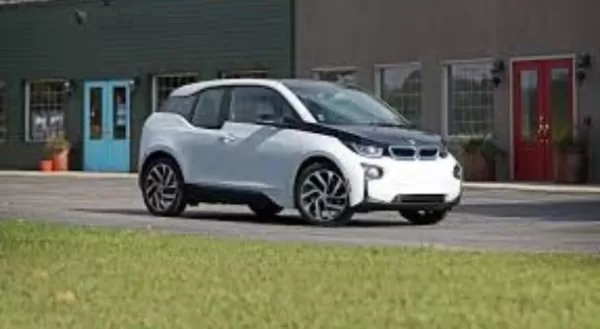 Gasoline engine range extender has been dropped from BMW i3