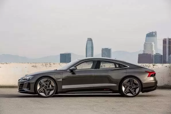 Audi E-tron GT concept will released in 2020