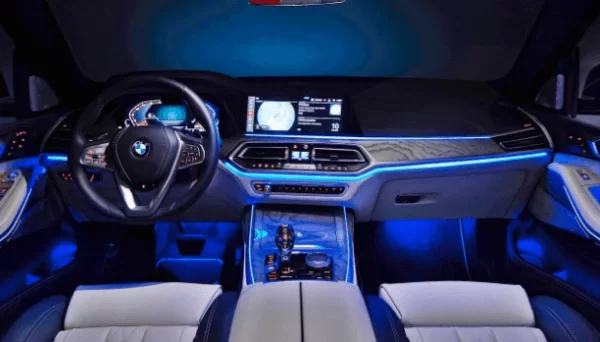 BMW X7 and Expensive but Most Luxurious SUV in the Race