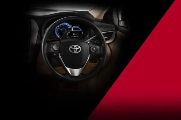 2020 Toyota Yaris steering wheel view