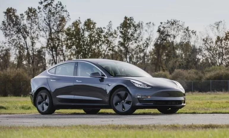 2020 Tesla Model 3 feature Image