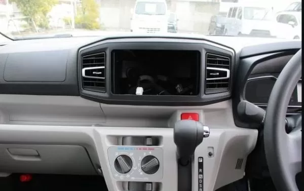 8th Generation Daihatus Mira infotainment screen