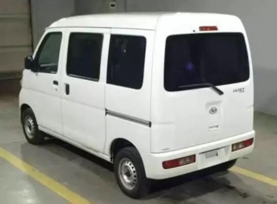 Daihatsu Hijet side and rear view