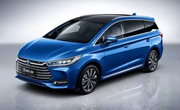 1st Generation BYD Song Max PHEV feature image