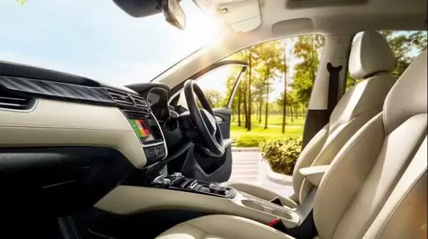 2nd Generation MG5 Sedan front cabin interior view