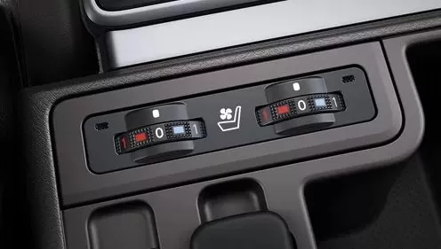 4th generation Toyota Land Cruiser Prado SUV heating and ventilation seats controls