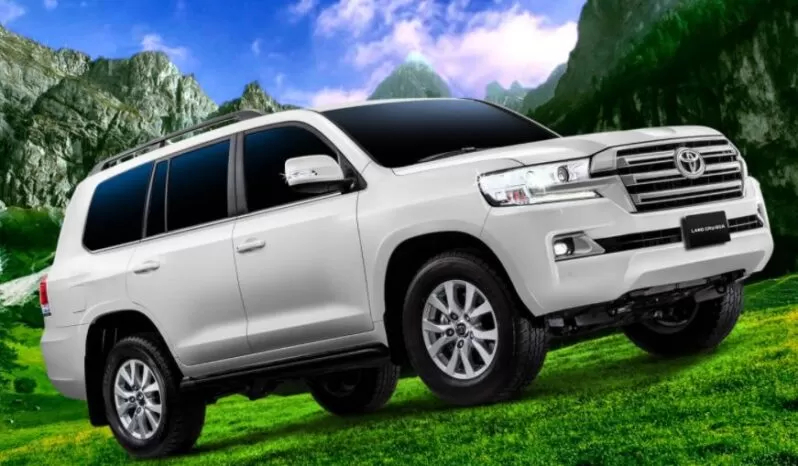 J200 Toyota Land Cruiser SUV feature image