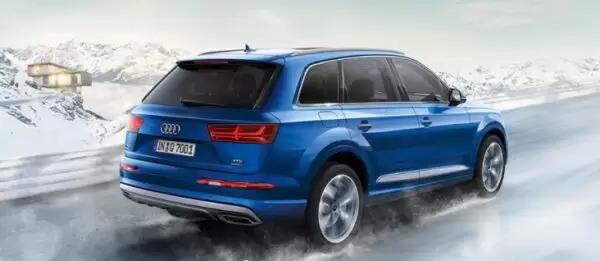 2nd Generation audi Q7 SUV beautiful side rear view