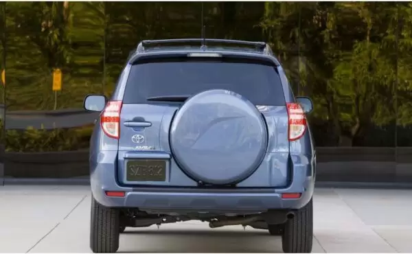 3rd generation Toyota Rav4 SUV full rear view
