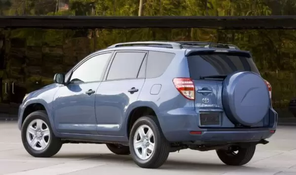 3rd generation Toyota Rav4 SUV side rear view