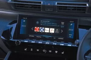 2nd generation peugeot 508 sedan infotainment screen view