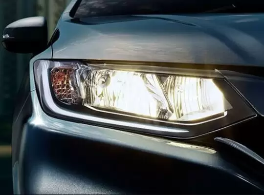 6th generation honda city sedan headlamp view