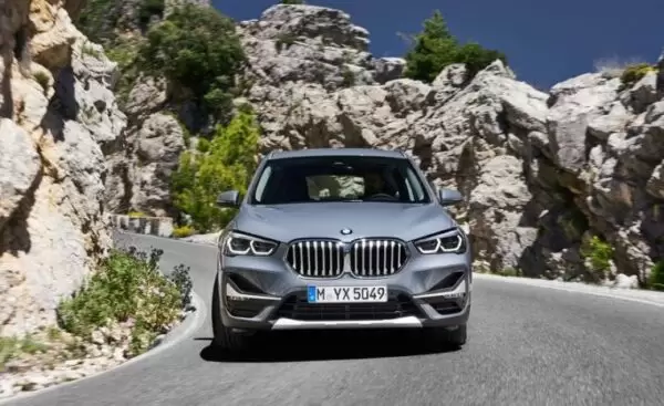 BMW X1 SUV 2nd Generation front view