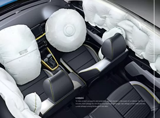 Kia Stonic has six airbags in pakistan