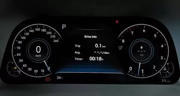 Hyundai Sonata Sedan 8th Generation instrument cluster close view