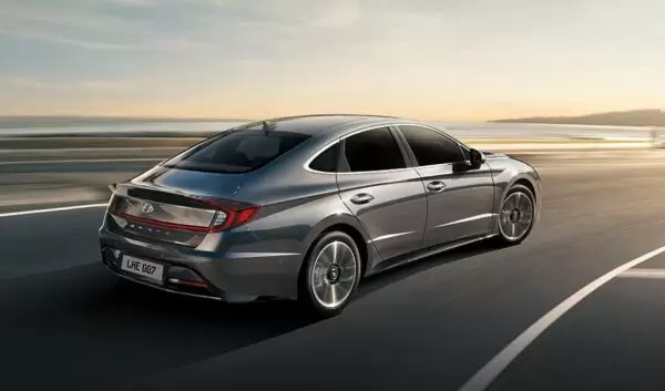 Hyundai Sonata Sedan 8th Generation side and rear view