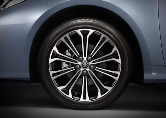 Toyota Corolla Altis Hybrid Sedan 12th Generation wheel view