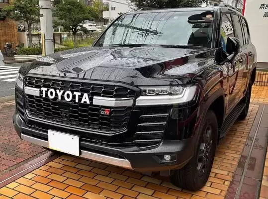 Toyota Land Cruiser SUV J300 Series front sport model close view